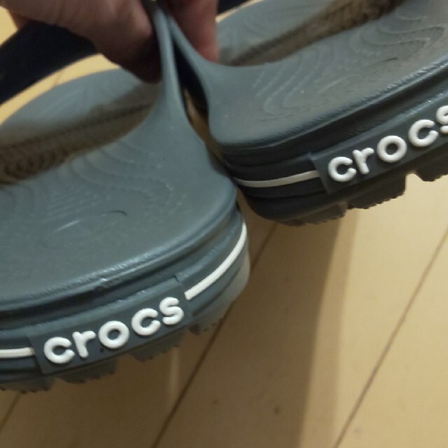 crocs(クロックス)のcrocs サンダル 23 キッズ/ベビー/マタニティのキッズ靴/シューズ(15cm~)(サンダル)の商品写真