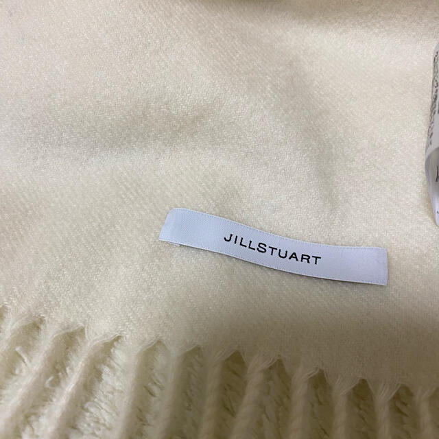 JILLSTUART(ジルスチュアート)のJILLSTUART カシミア　マフラー美品　値下げ最終 レディースのファッション小物(マフラー/ショール)の商品写真