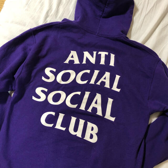 Supreme(シュプリーム)のAntiSocialSocialClub パーカー メンズのトップス(パーカー)の商品写真