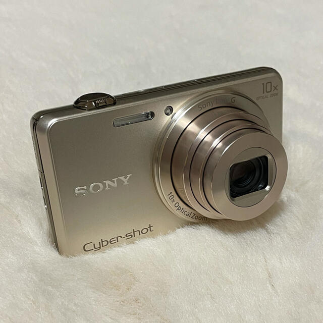 SONY(ソニー)のSONY サイバーショット　DSC-WX220 ゴールド　64GB SD付き スマホ/家電/カメラのカメラ(コンパクトデジタルカメラ)の商品写真