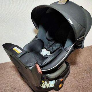 コンビ(combi)の【送料込】コンビ 綺麗 ラクティアターンエッグショック チャイルドシート 新生児(自動車用チャイルドシート本体)