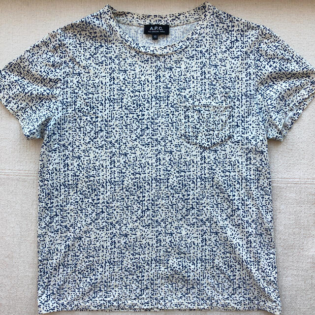 A.P.C(アーペーセー)のA.P.C アーペーセー Tシャツ XSサイズ メンズのトップス(Tシャツ/カットソー(半袖/袖なし))の商品写真