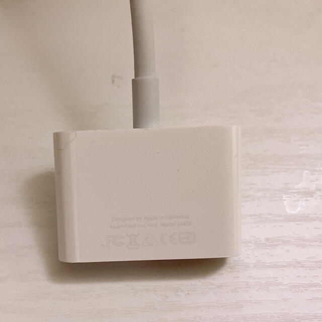 Apple(アップル)のApple 正規品　hdmi スマホ/家電/カメラのテレビ/映像機器(映像用ケーブル)の商品写真