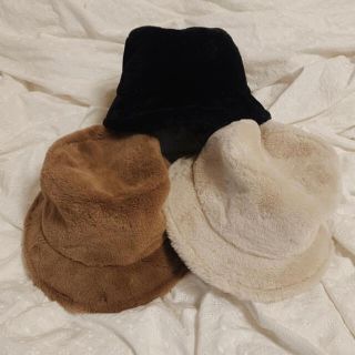 Treat ürself（トリートユアセルフ） fur bucket hat(ハット)