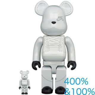 メディコムトイ(MEDICOM TOY)のBE@RBRICK NIKE SB 2020 WHITE 100％ &400％②(その他)