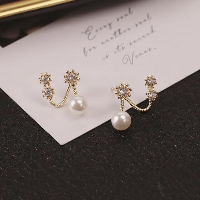 DEUXIEME CLASSE(ドゥーズィエムクラス)のstar & pearl design pierce ◯s925 post レディースのアクセサリー(ピアス)の商品写真