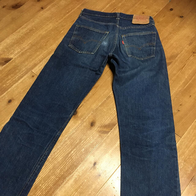 Levi's(リーバイス)のリーバイス　ボタン裏E　66前期　501 ビンテージ　ボタン裏6 501XX メンズのパンツ(デニム/ジーンズ)の商品写真