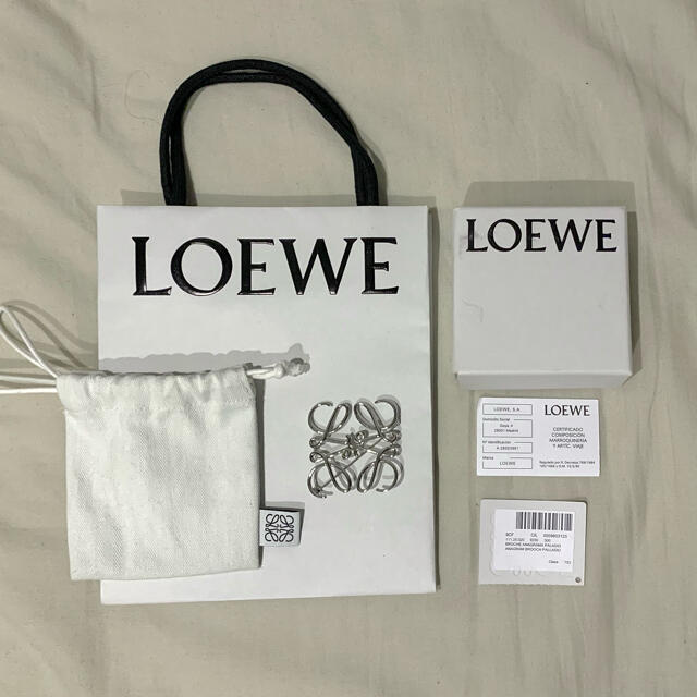 ミラノ購入 LOEWE ロエベ アナグラム ブローチ シルバー