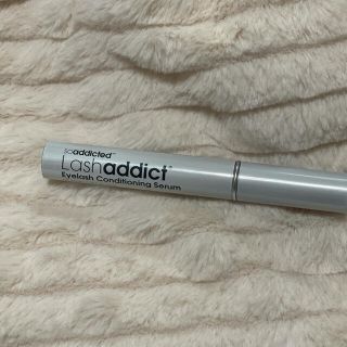 アディクト(ADDICT)のほぼ新品　ラッシュアディクト　lash addict(まつ毛美容液)