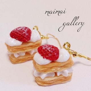 ミニミルフィーユ♡ピアス ハンドメイド(ピアス)