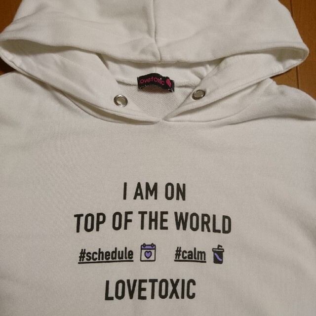 lovetoxic(ラブトキシック)のラブトキ パーカー L 160 キッズ/ベビー/マタニティのキッズ服女の子用(90cm~)(Tシャツ/カットソー)の商品写真
