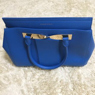 チャールズアンドキース(Charles and Keith)のCHARLES & KEITH 未使用　ハンドバッグ♡(ハンドバッグ)