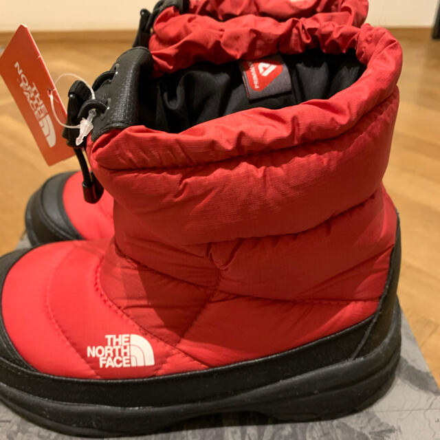 THE NORTH FACE(ザノースフェイス)の※専用ページ※THE NORTH FACE ノースフェイス スノーブーツ キッズ/ベビー/マタニティのキッズ靴/シューズ(15cm~)(ブーツ)の商品写真