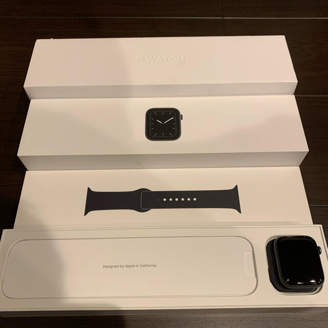 美品　Apple Watch5 ナイキモデル　44ミリ