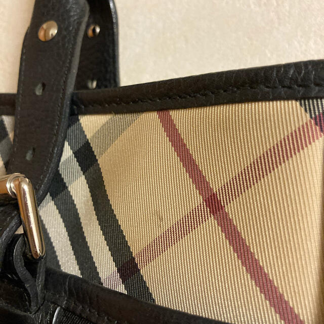 BURBERRY(バーバリー)のバーバリー　A4サイズバッグ レディースのバッグ(ハンドバッグ)の商品写真