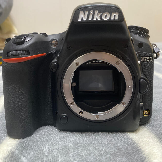 Nikon D750 ボディ 箱無し 値下げ交渉可 - デジタル一眼