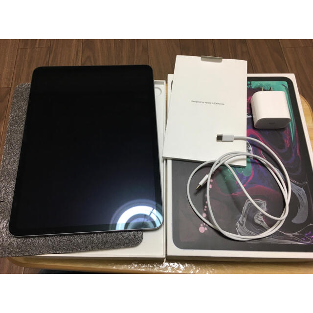 スマホ/家電/カメラiPad pro 11インチ Wi-Fi 64GB 第一世代