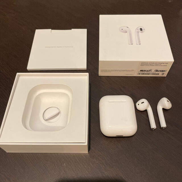 《値下げ》エアーポッズ　AirPods  美品　初代　左右、充電ケース　正規品