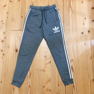 アディダス(adidas)のアディダスオリジナルス　トラックパンツ(その他)