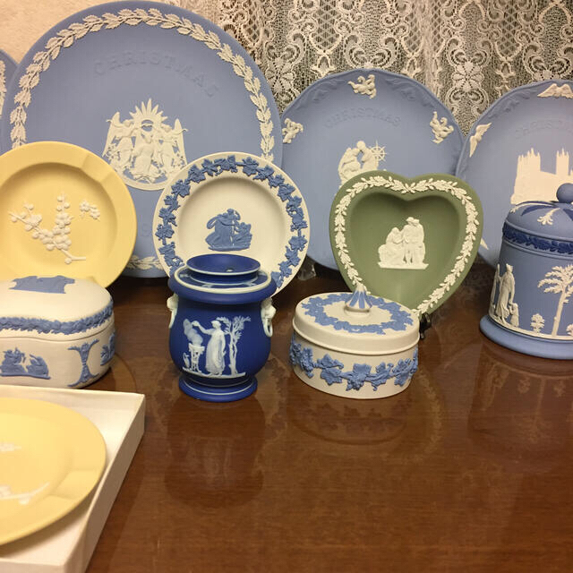 WEDGWOOD - ウェッジウッド ジャスパー 希少 ホワイト プリムローズ