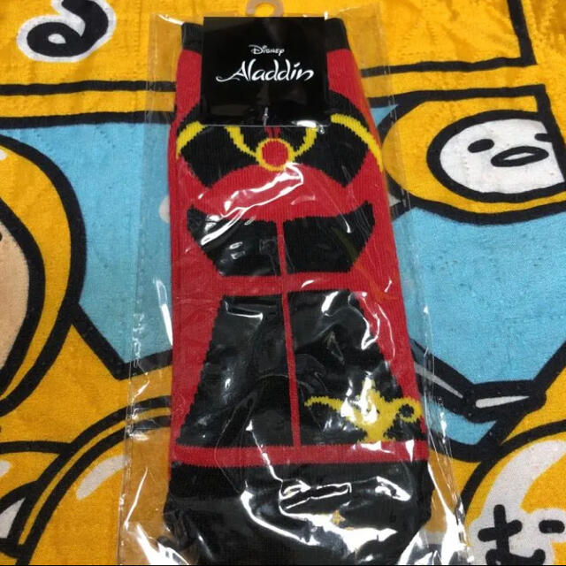 新品 Disney ヴィランズ 靴下 アラジンの通販 By メンダコ S Shop ラクマ