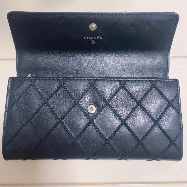 CHANEL(シャネル)のCHANEL 長財布 マトラッセ 正規品 レディースのファッション小物(財布)の商品写真