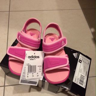 アディダス(adidas)のaddidas新品 15センチ★(その他)