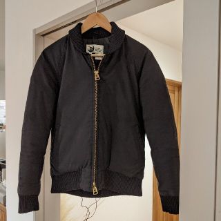 エディーバウアー(Eddie Bauer)のクレセントダウンワークス　ボンバージャケット　オールパーパス　ボーイズマーケット(ダウンジャケット)