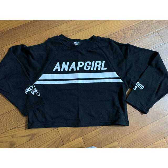 ANAP(アナップ)のANAP 黒 キッズ/ベビー/マタニティのキッズ服女の子用(90cm~)(Tシャツ/カットソー)の商品写真