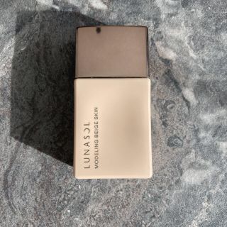 ルナソル(LUNASOL)のルナソル モデリングベージュスキン 01 Beige Beige 30ml(ファンデーション)