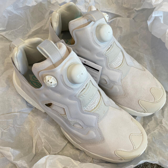 SNIDEL(スナイデル)のsnidel Reebok ポンプ コラボスニーカー レディースの靴/シューズ(スニーカー)の商品写真