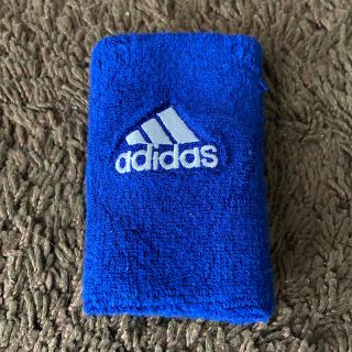 アディダス(adidas)のリストバンド(トレーニング用品)