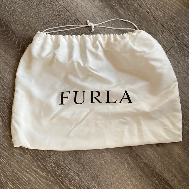 Furla(フルラ)のアボカド様専用　FURLA 巾着バッグ　 レディースのバッグ(その他)の商品写真