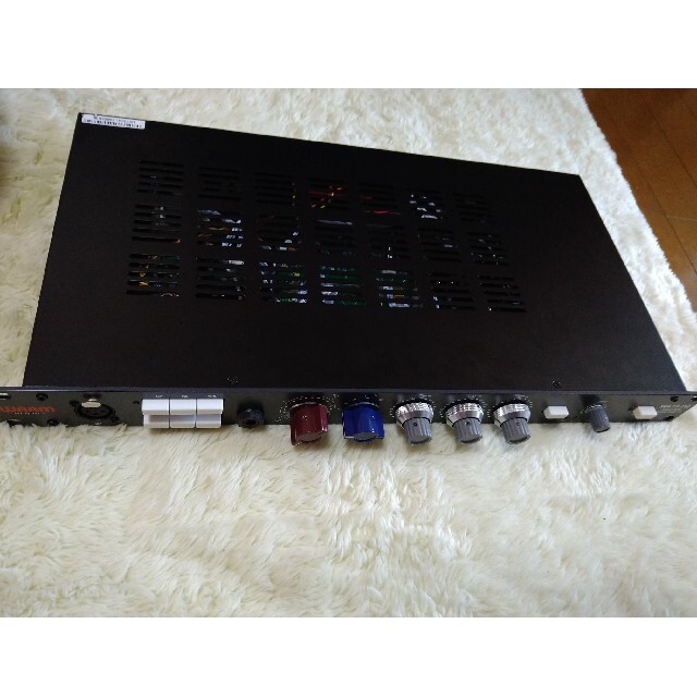 最前線の WARM AUDIO ( ウォームオーディオ )WA73-EQ マイクプリアン