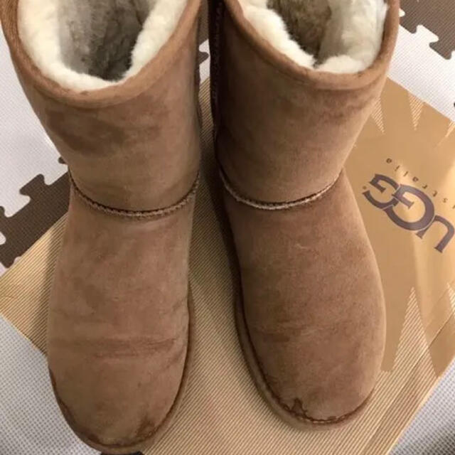 ☆ 大幅値下げ！人気色 UGG ムートンブーツ ☆