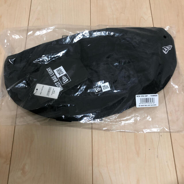 NEW ERA(ニューエラー)のニューエラ　ウエストポーチ　New era ボディバック メンズのバッグ(ボディーバッグ)の商品写真