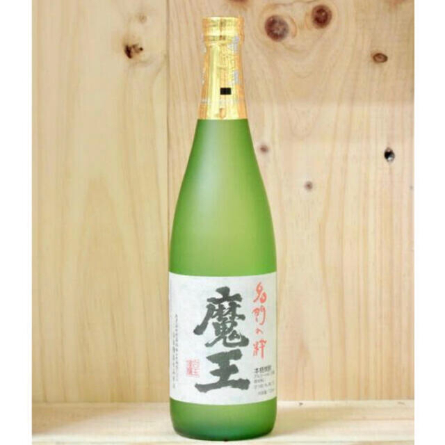 白玉醸造 魔王 芋焼酎 25度 720ml 鹿児島県 食品/飲料/酒の酒(焼酎)の商品写真