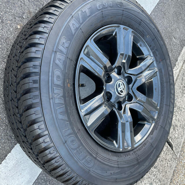 ハイラックス  gun125 後期　純正タイヤホイールセット　265/65R17