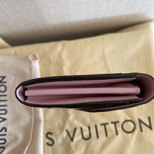 LOUIS VUITTON(ルイヴィトン)のルイヴィトン長財布 レディースのファッション小物(財布)の商品写真