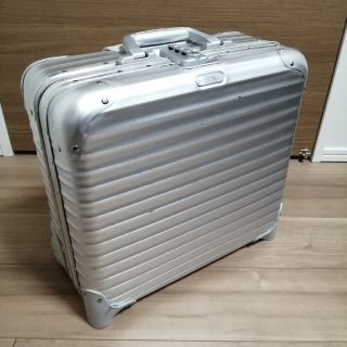 リモワ　RIMOWA　ビジネストローリー　2輪　23L