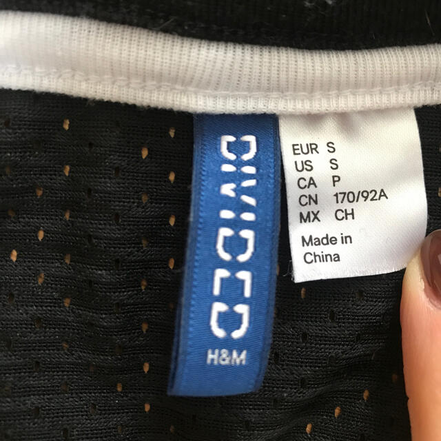 H&M(エイチアンドエム)のH&M バスケタンクトップ メンズのトップス(タンクトップ)の商品写真