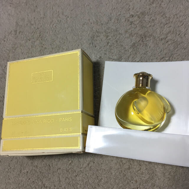 オンラインストア最安 【アンティーク】NINA RICCIの香水5本セット 香水(女性用)