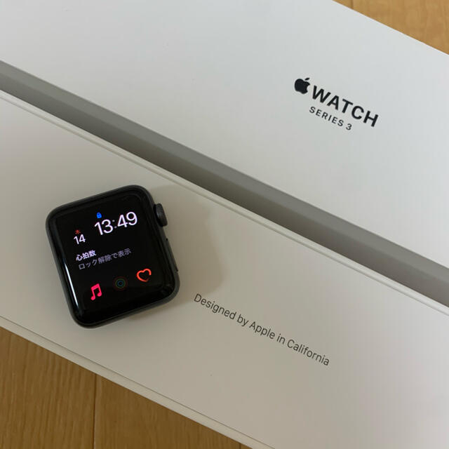 Apple Watch‎3 ブラックのサムネイル