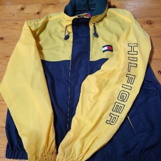 トミーヒルフィガー(TOMMY HILFIGER)のトミーヒルフィガージャケット(ナイロンジャケット)