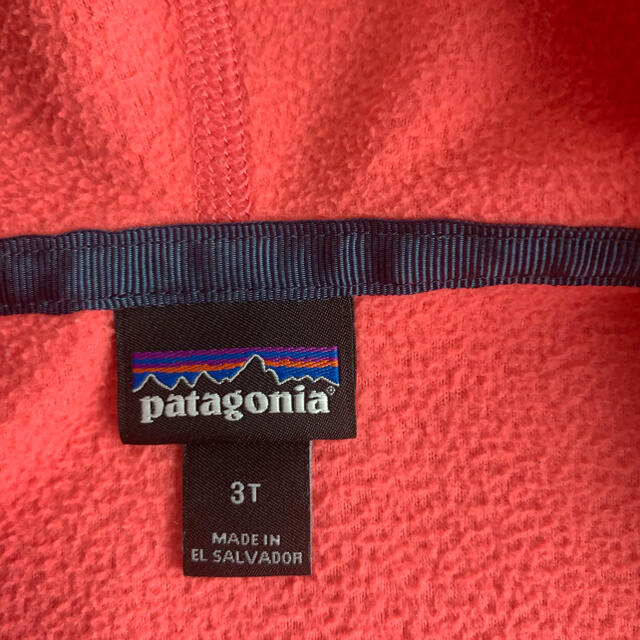 patagonia(パタゴニア)のパタゴニアフリース キッズ/ベビー/マタニティのキッズ服女の子用(90cm~)(ジャケット/上着)の商品写真