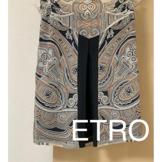 エトロ(ETRO)のETROエトロ　シルクスカート　シルク100% 新品タグ付き(ひざ丈スカート)