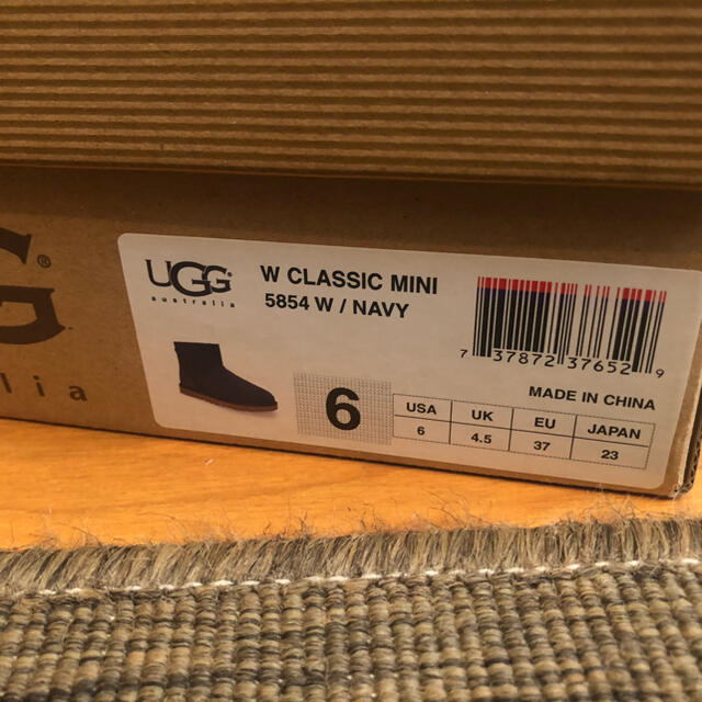 ブーツ年内値下げ！ugg アグ　ブーツ　クラッシックミニ