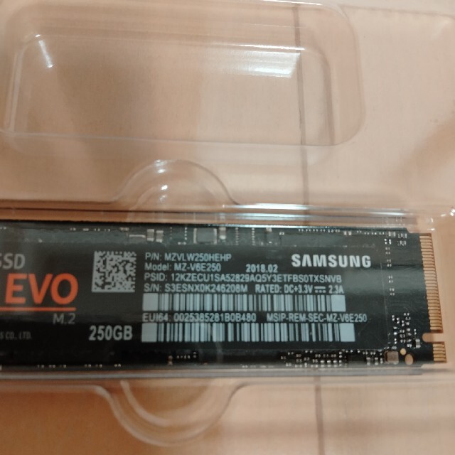 SAMSUNG(サムスン)のSSD 250GB M.2 NVMe Samsung 960 EVO スマホ/家電/カメラのPC/タブレット(PCパーツ)の商品写真