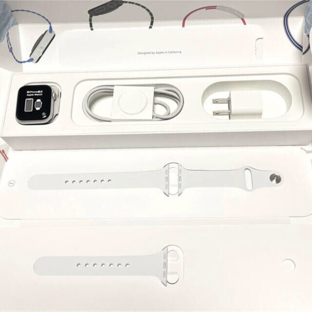 Apple Watch series4 40mm  GPS シルバーアルミニウム