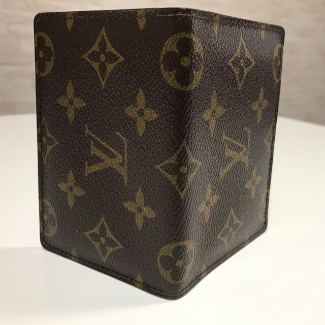 LOUIS VUITTON(ルイヴィトン)のルイヴィトン　パスケース　中古 レディースのファッション小物(名刺入れ/定期入れ)の商品写真